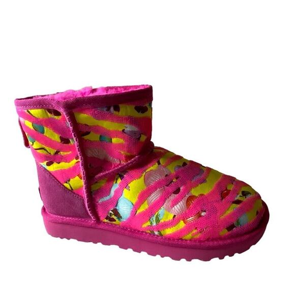 UGG Classic Mini Tiger Flower Sequins Ankle Boots Women's Size 8 Multicolor - Picture 4 of 13